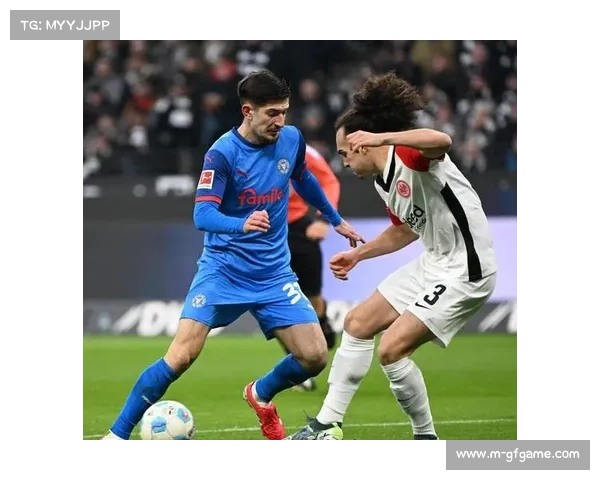 托普穆勒下课，法兰克福U21教练施密特临时接手