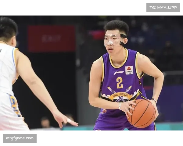 廖三宁边线球毫厘不差穿透防线，里勒0.8秒极限后仰三分